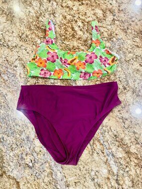 Ellen Tracy Bikini Swimsuit Women’s Size 12 Tropical Floral Purple Bottoms